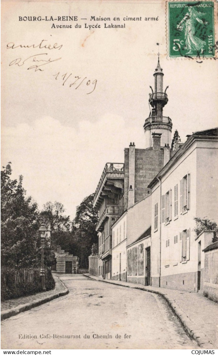 92 - BOURG LA REINE _S21281_ Maison En Ciment Armé - Avenue Du Lycée Lakanal - Bourg La Reine