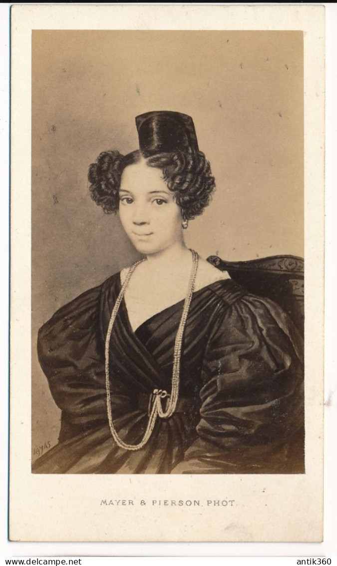 Photographie XIXe CDV Portrait De Madame DELORME D'après Un Tableau Photographe Mayer & Pierson Paris - Geïdentificeerde Personen