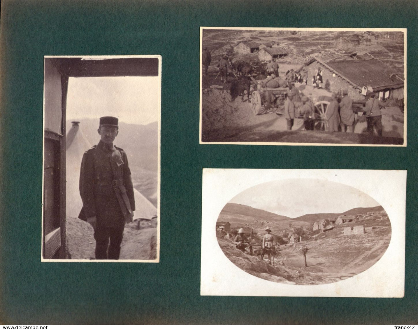6 Petites Photos Collées Sur Carton Format A5. Soldats, Ravitaillement Et Chien Sanitaire - 1914-18