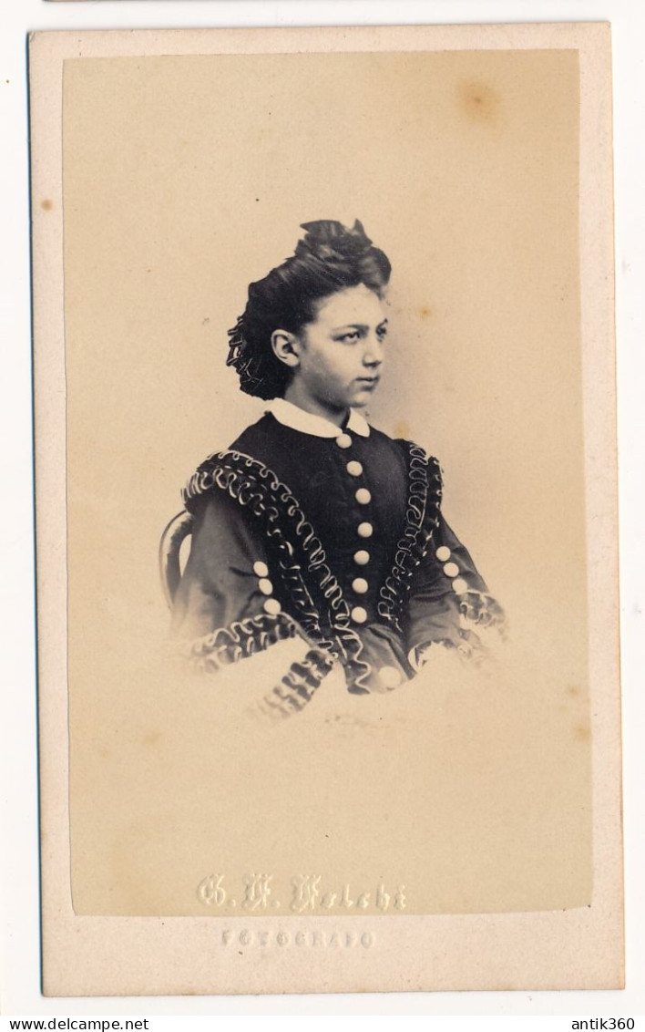 Photographie XIXe CDV Portrait De Madame GIUSEPPI Comtesse BERNARDINI POZZO DE BORGO - Personnes Identifiées
