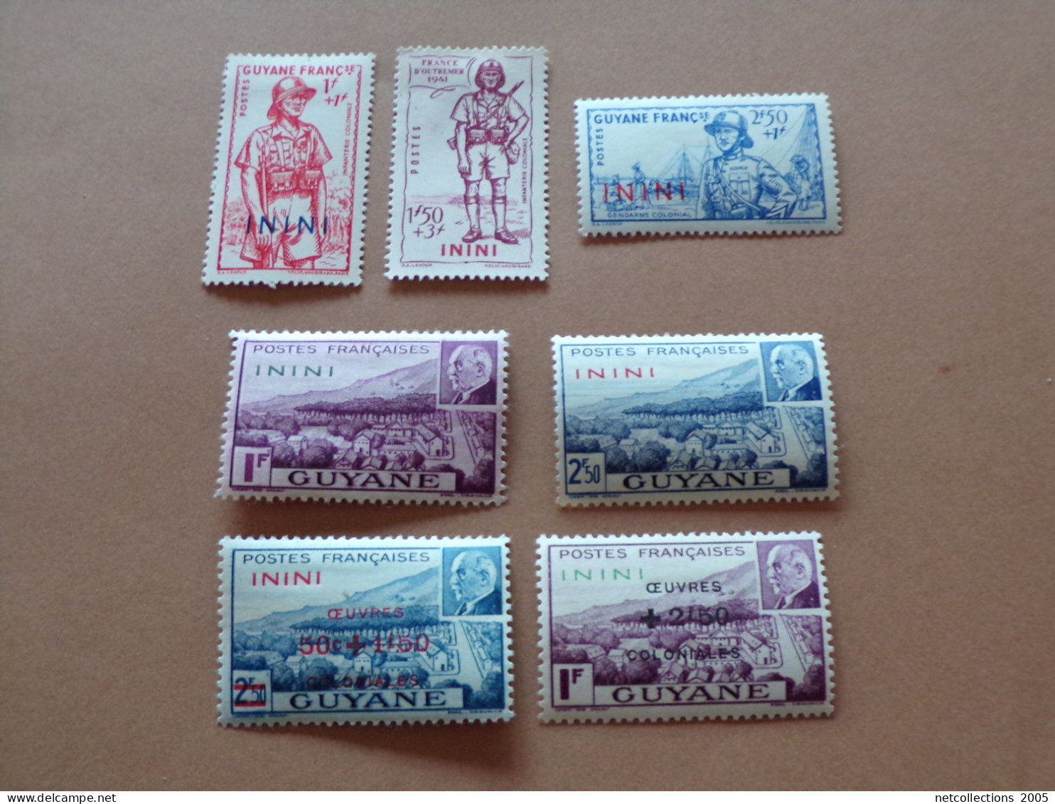 TERRITOIRE DE L'ININI N°48/50 + N°51/52 + N°57/58 1941 & 1944 - NEUF AVEC CHARNIERE (Pochette Roses) - Unused Stamps