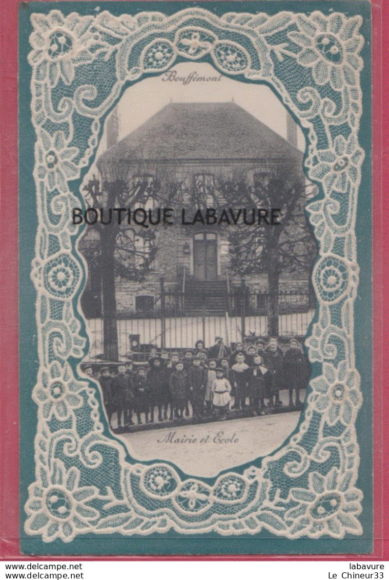 95 - BOUFFEMONT---Mairie Et Ecole---animé---Belle Carte Brodée - Bouffémont