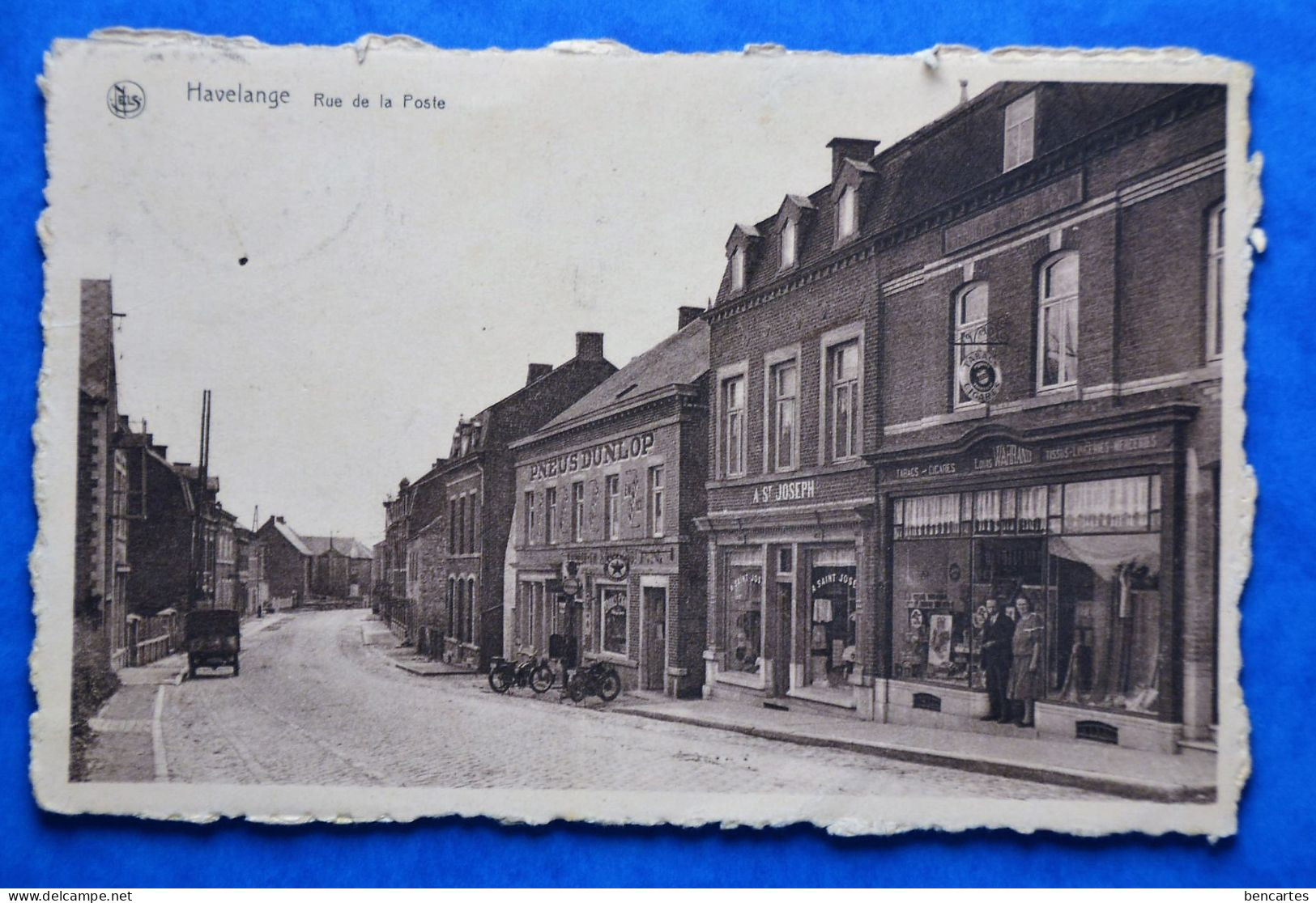 Havelange 1952: Rue De La Poste Animée Avec Oldtimer Et Commerces - Havelange