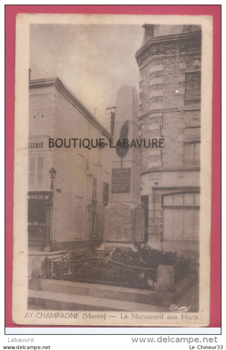 51 - AY CHAMPAGNE--Le Monument Aux Morts--cpsm Pf - Ay En Champagne