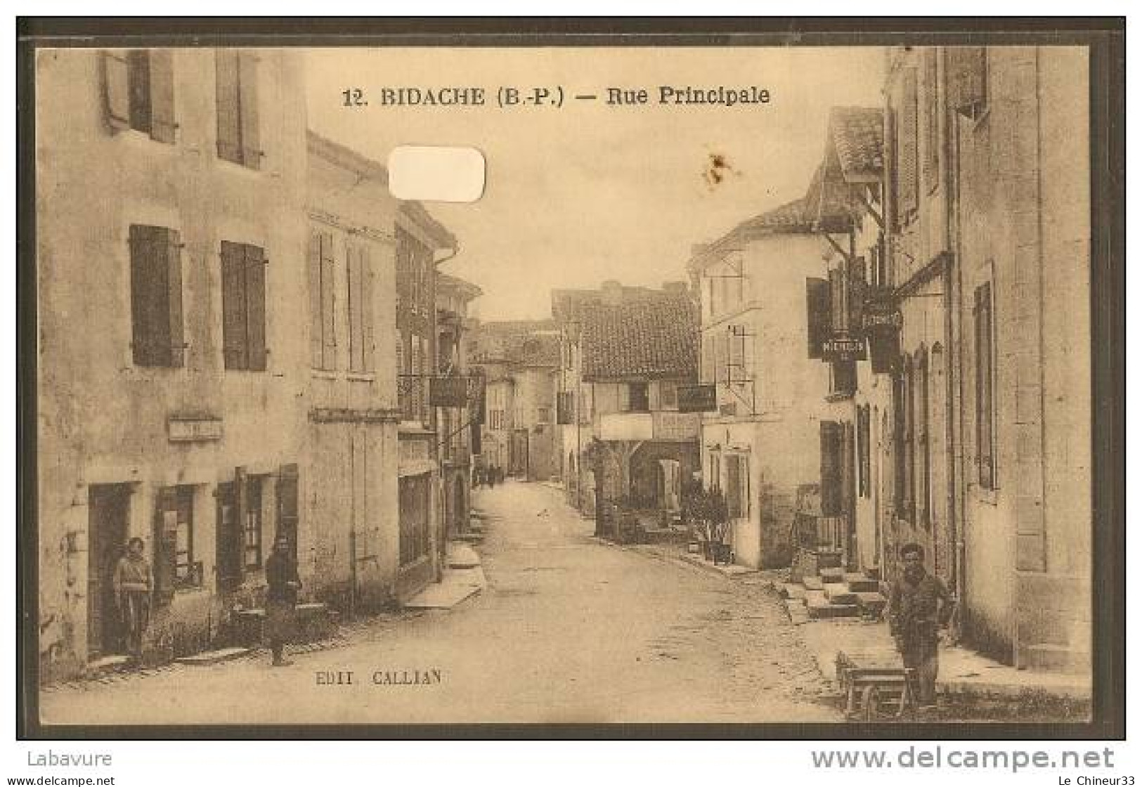 64____BIDACHE---Rue Principale---garage-hotel -café--animée - Bidache