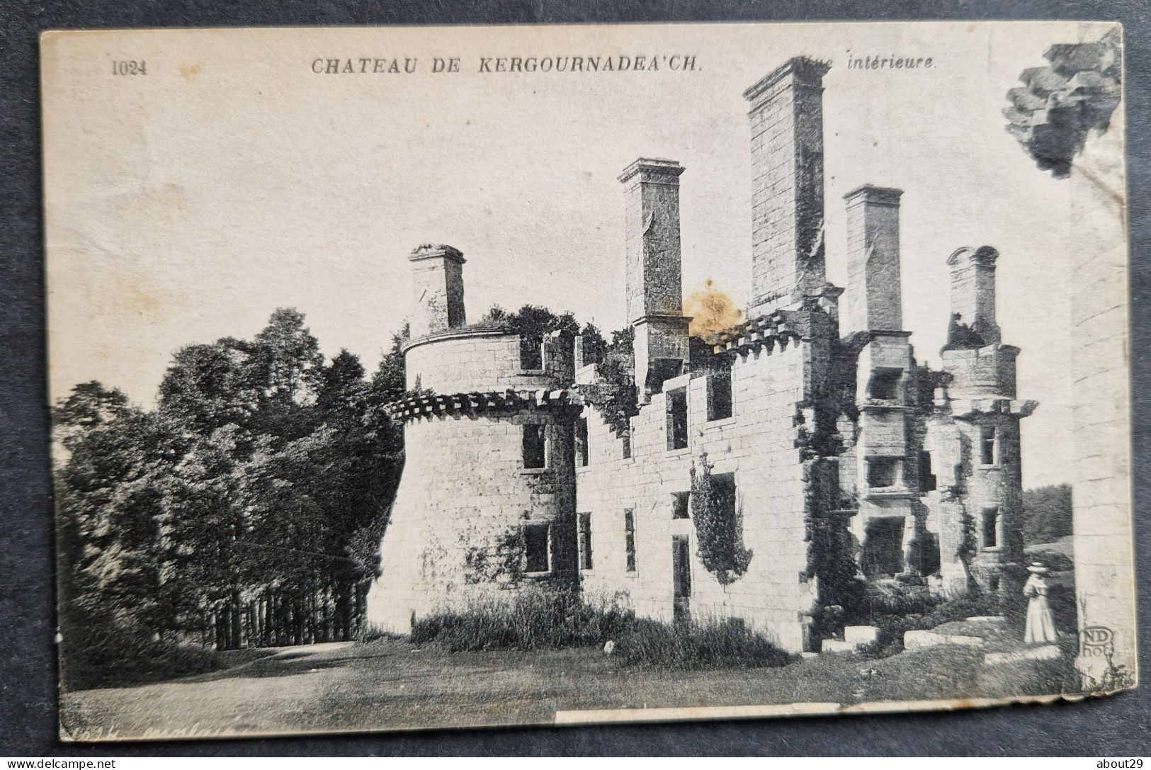 CPA 29 CLEDER - Château De Kergounadea'ch - Vue Intérieure - Voir état - Edit ND 1024 - Réf. S 203 - Cléder
