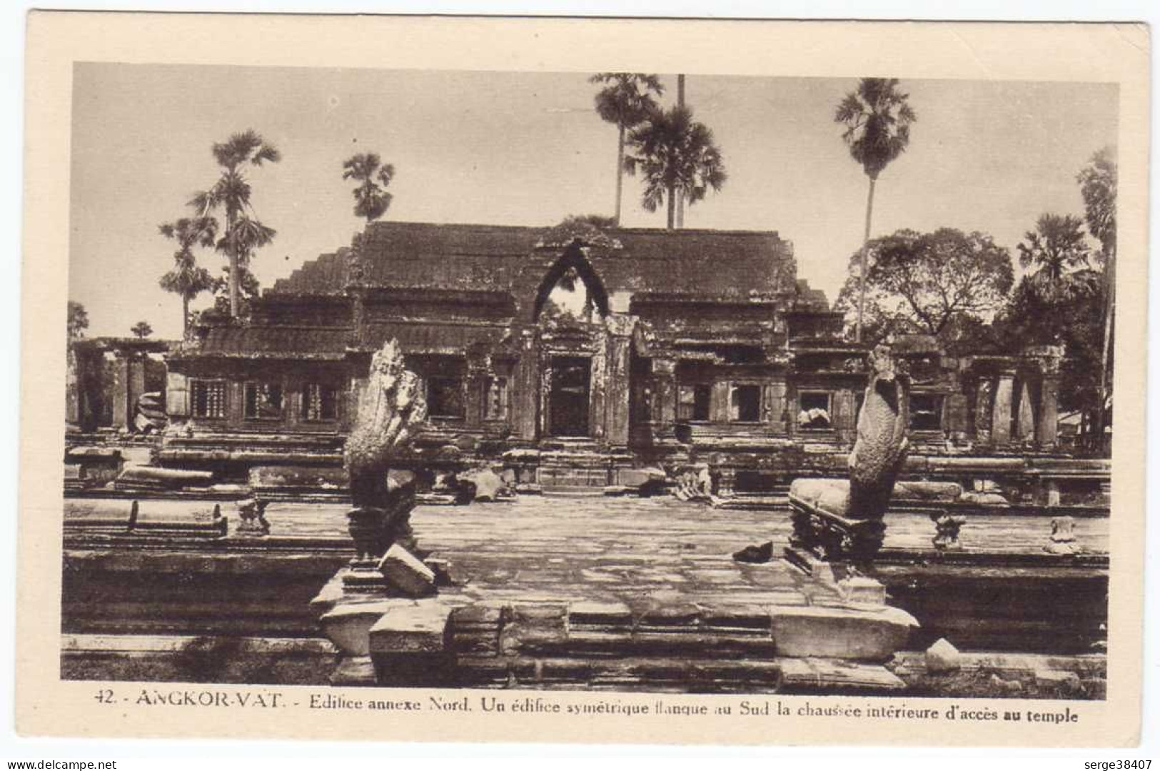 ANGKOR VAT - Edifice Annexe Nord # 10-7/29 - Cambodge