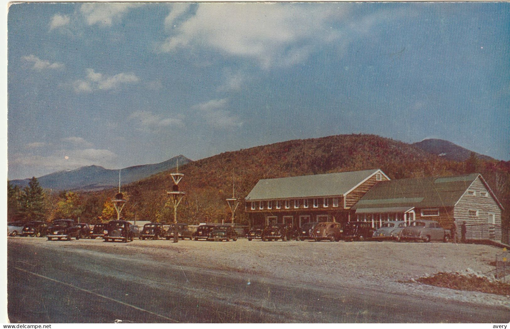 Clark's Trading Post, Located In The Heart Of The White Mountains Of New Hampshire, 1 Mile North Of Woodstock - White Mountains