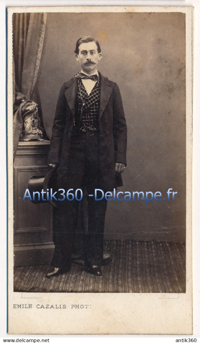 Photographie XIXe CDV Portrait D'un Homme Bourgeois Dandy Photographe Cazalis Marseille - Identifizierten Personen