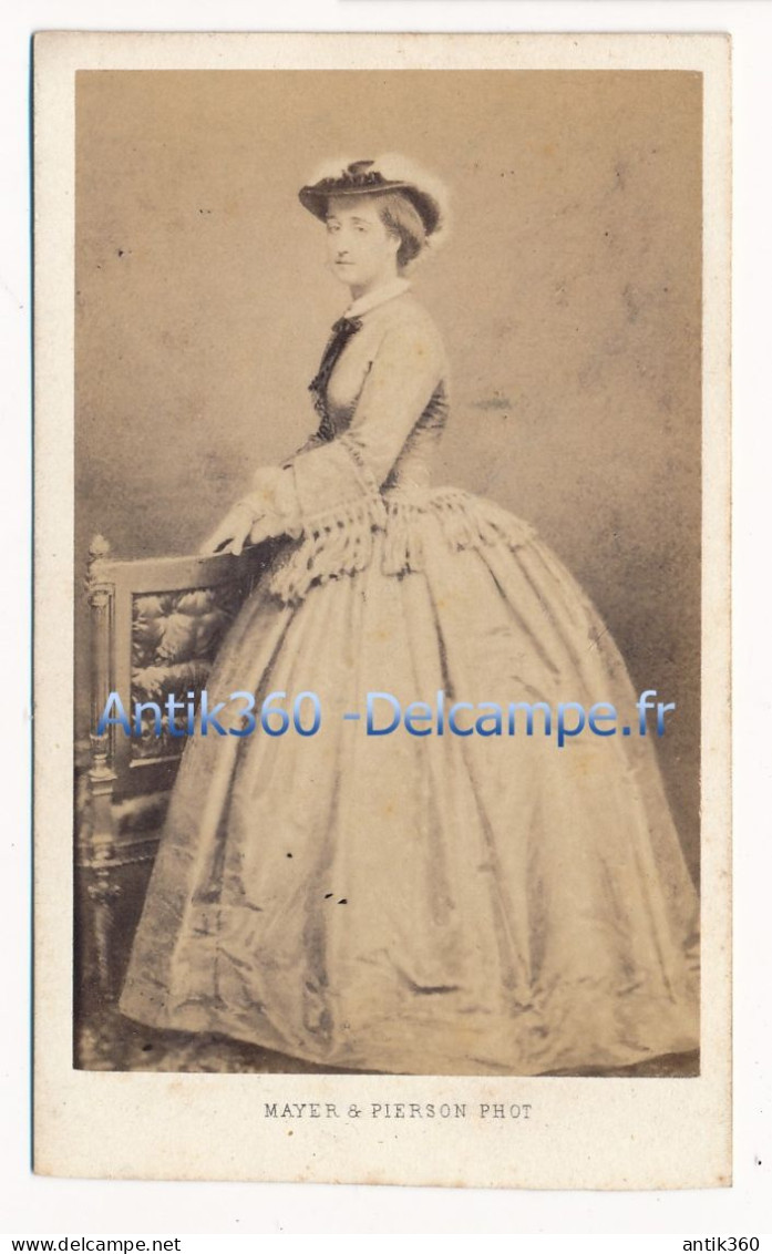 Photographie XIXe CDV Portrait De L'Impératrice Eugénie Bonaparte Photographe Mayer & Pierson Paris - Identifizierten Personen