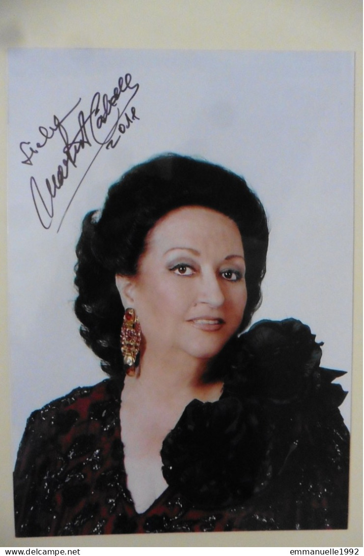 Photo Signée Autographe Cantatrice Soprano Espagnole Montserrat Caballé 2011 Opéra - Singers & Musicians