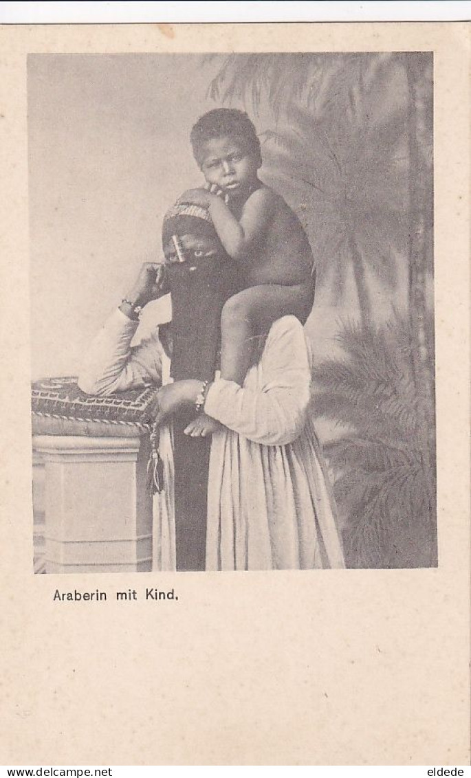 Woman With Chador And Kid On Her Shoulders Pioneer Card Before 1903 - United Arab Emirates