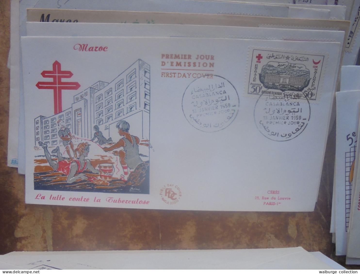 +++ALGERIE-TUNISIE-MAROC  BEAU LOT De 127 FDC+++ (Lire Ci-bas) - FDC