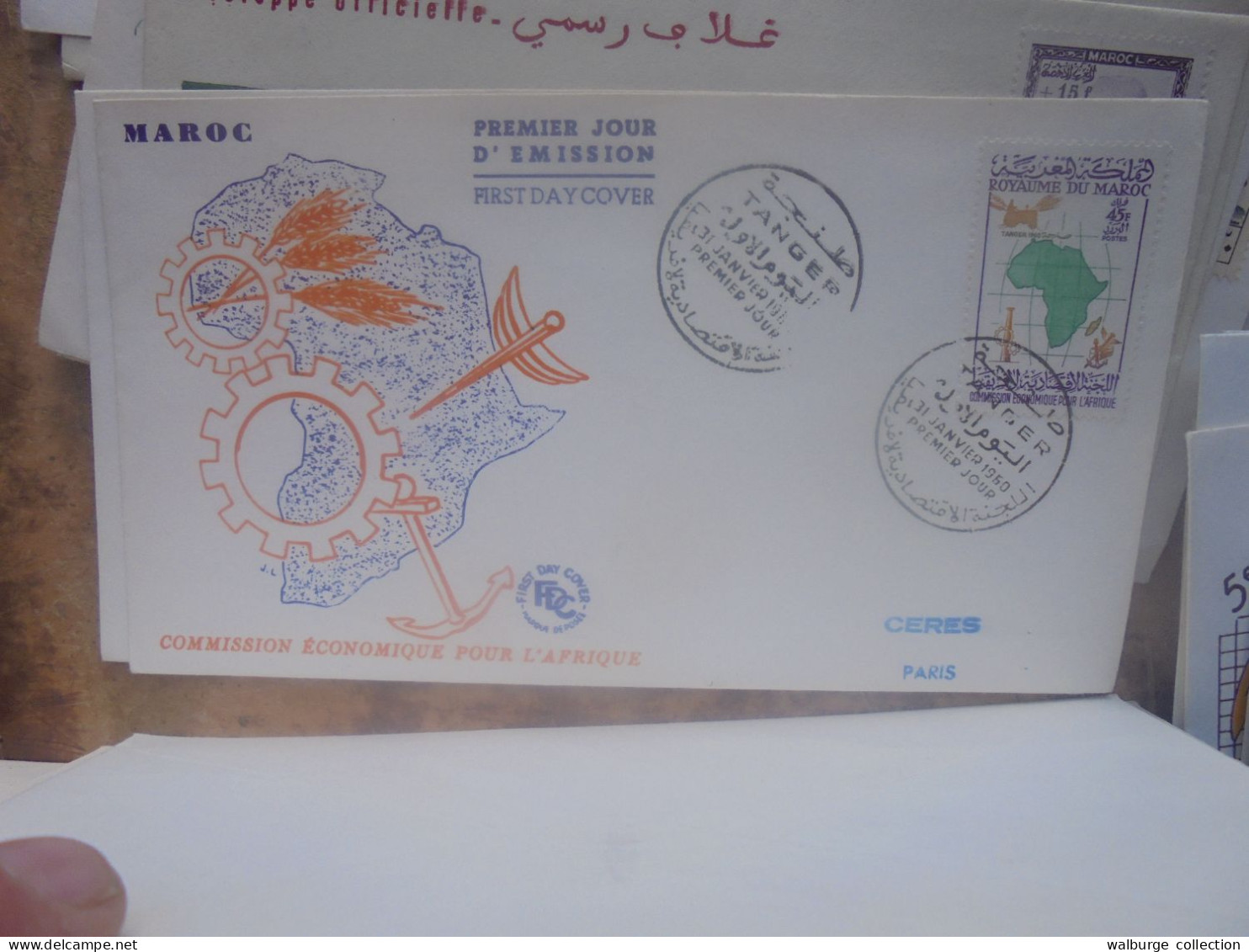 +++ALGERIE-TUNISIE-MAROC  BEAU LOT de 127 FDC+++ (Lire ci-bas)