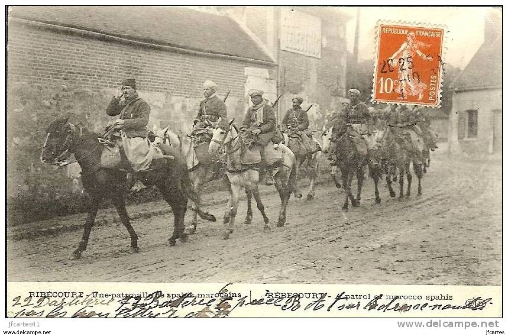 60 - RIBECOURT - Une Patrouille De Spahis Marocains - Ribecourt Dreslincourt