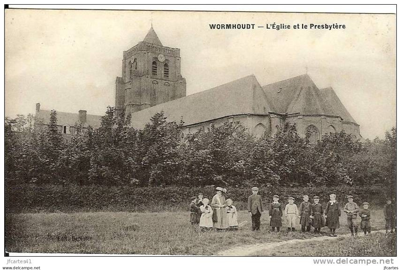 59 - WORMHOUDT - L'Eglise Et Le Presbytère - Animée - Wormhout