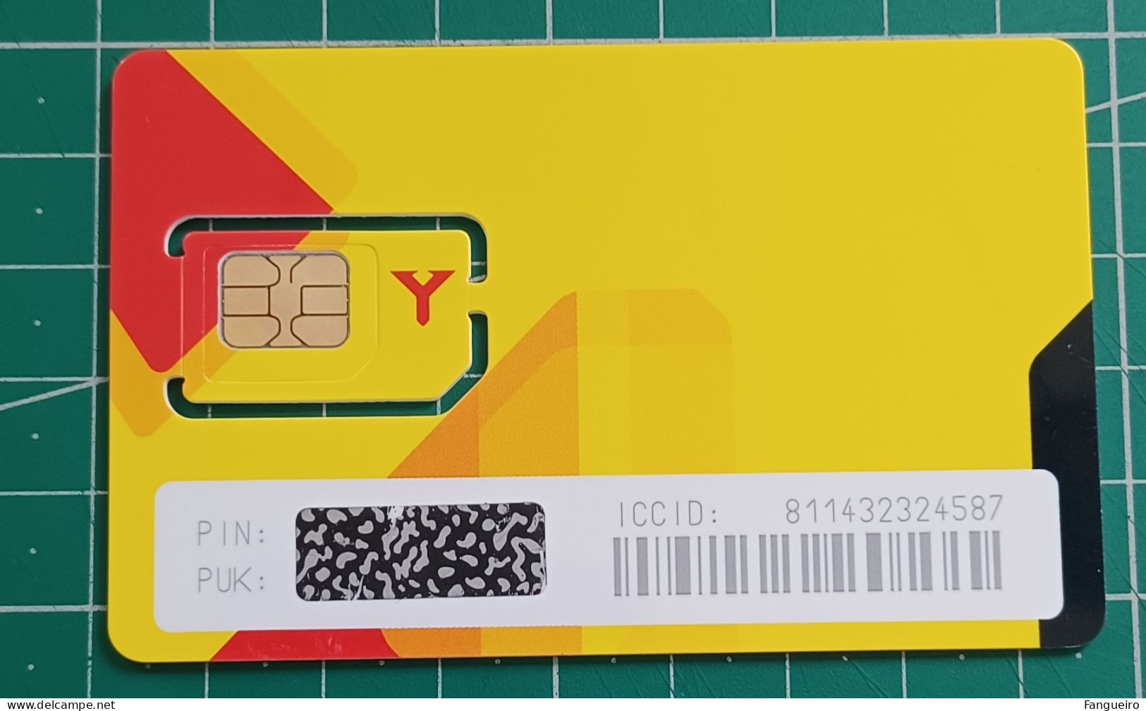 PORTUGAL GSM SIM CARD YORN - Portugal