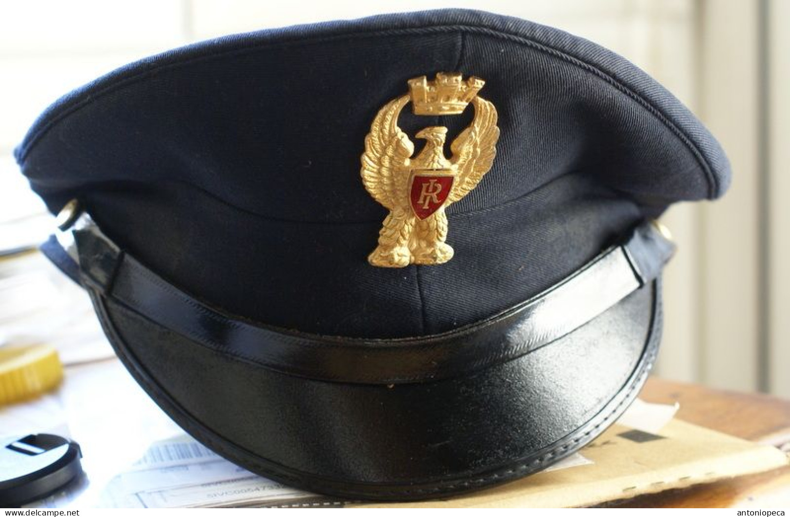 ITALIA, STORICO CAPPELLO DA COLLEZIONE POLIZIA - Copricapi