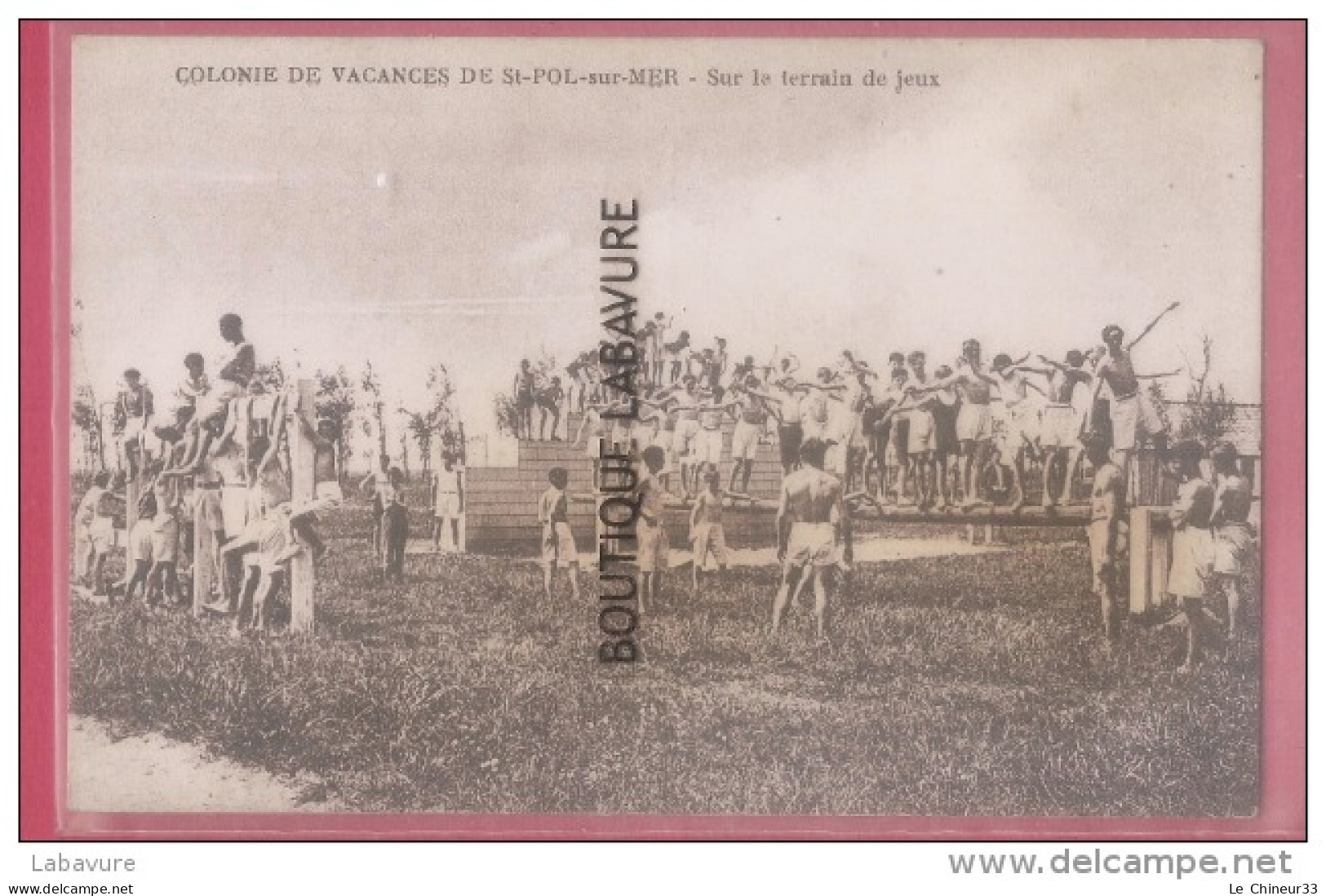 59 - ST POL SUR MER---Colonie De Vacances--Sur Le Terrain De Jeux--trés Animé - Saint Pol Sur Mer