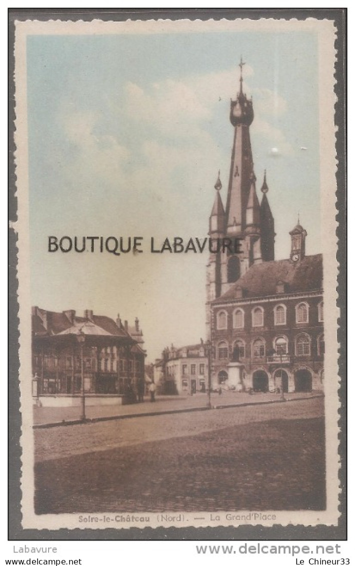 59---SOLRE LE CHATEAU--La Grand'Place----cpsm Pf Colorisée - Solre Le Chateau