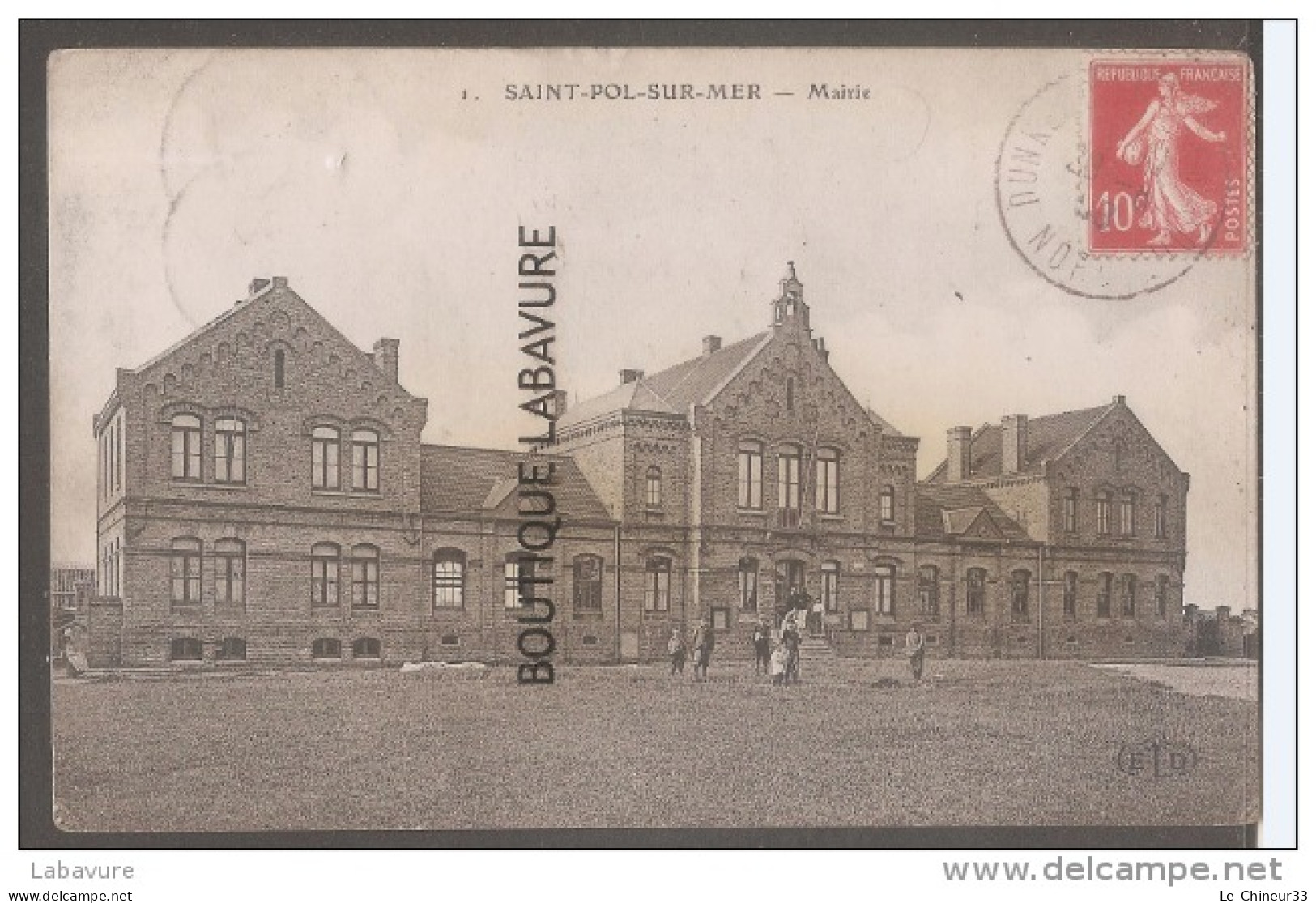 62----SAINT POL SUR MER---Mairie--animé - Saint Pol Sur Mer