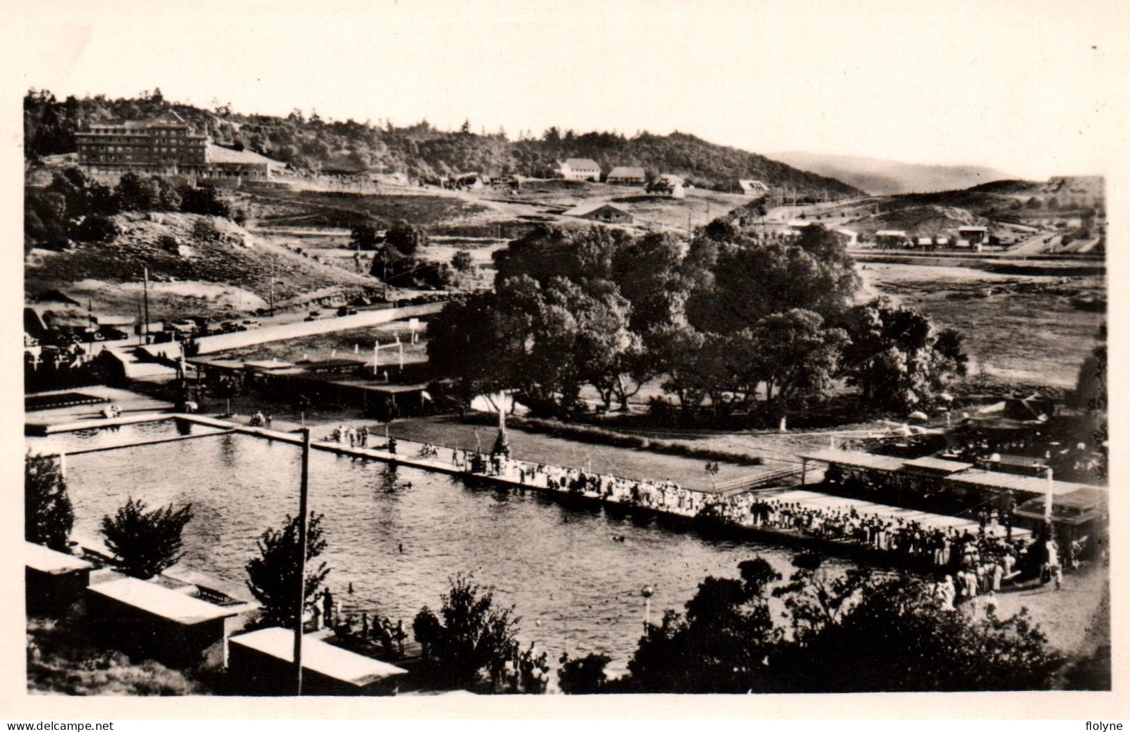 Ifrane - Vue Sur La Piscine Et La Ville - Maroc Morocco - Autres & Non Classés