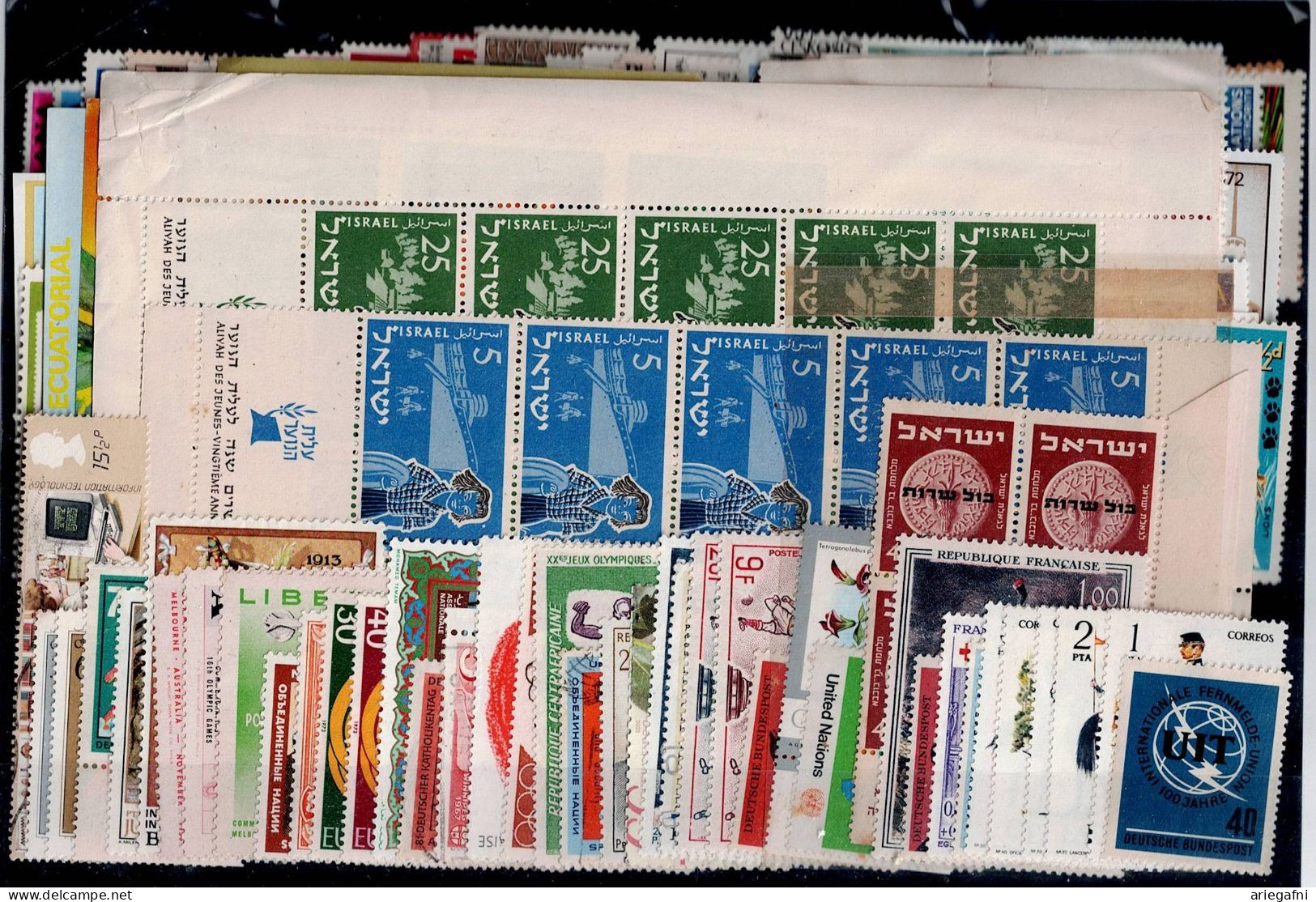 LOT OF 246 STAMPS MINT+USED+ 16 BLOCKS MI- 96 EURO VF!! - Collections (sans Albums)