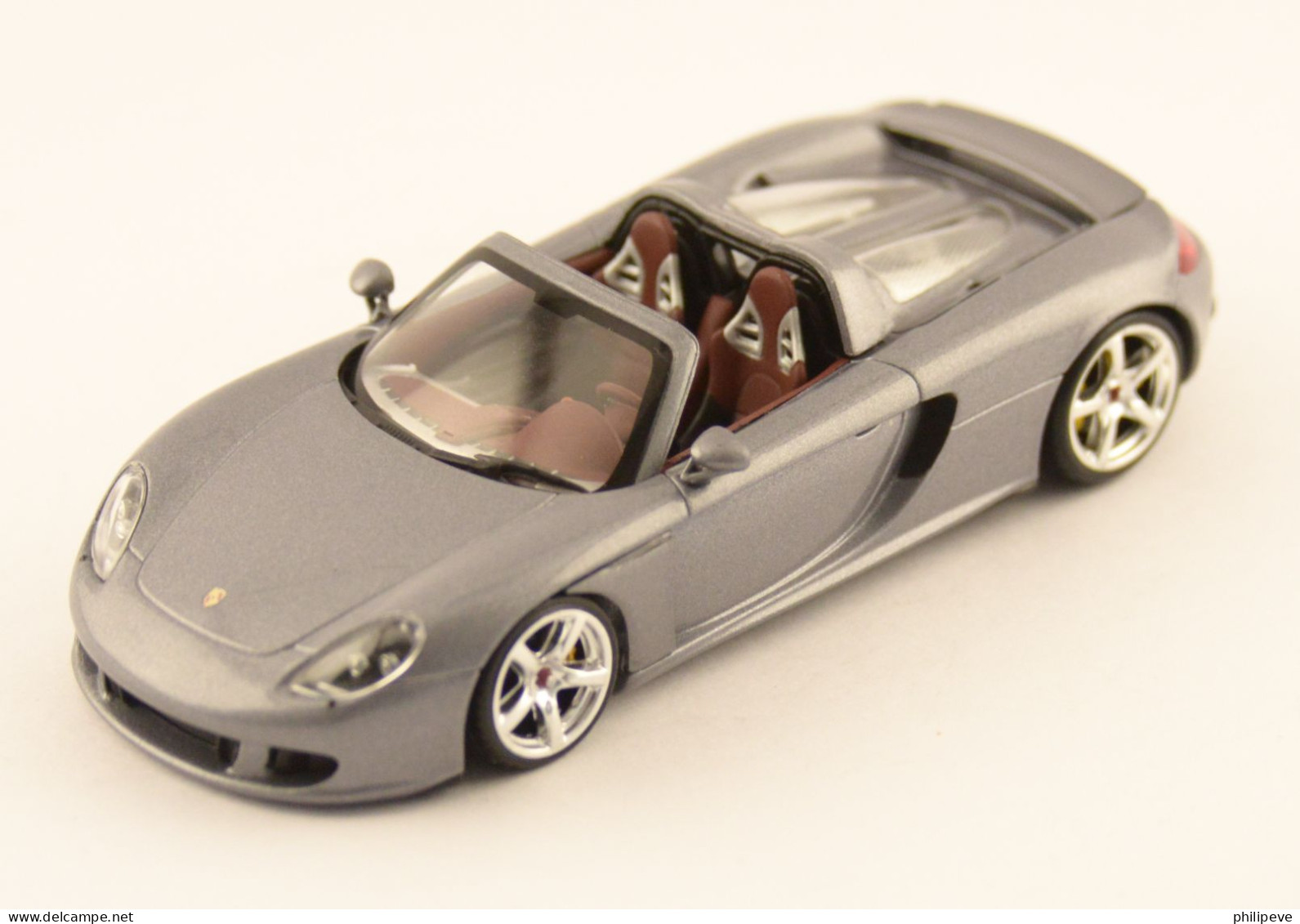 PORSCHE Carrera GT 2003 - MINICHAMPS 1:43 - Minichamps