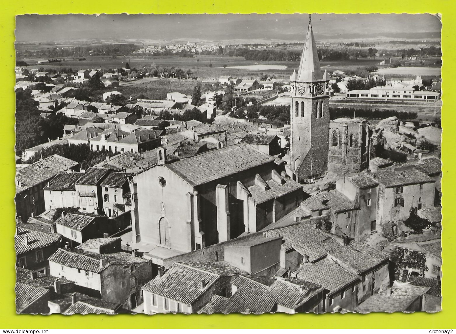 11 En Avion Au Dessus De CAPENDU N°3 Vue Générale Et L'Eglise VOIR ZOOM Linge étendu VOIR DOS - Capendu