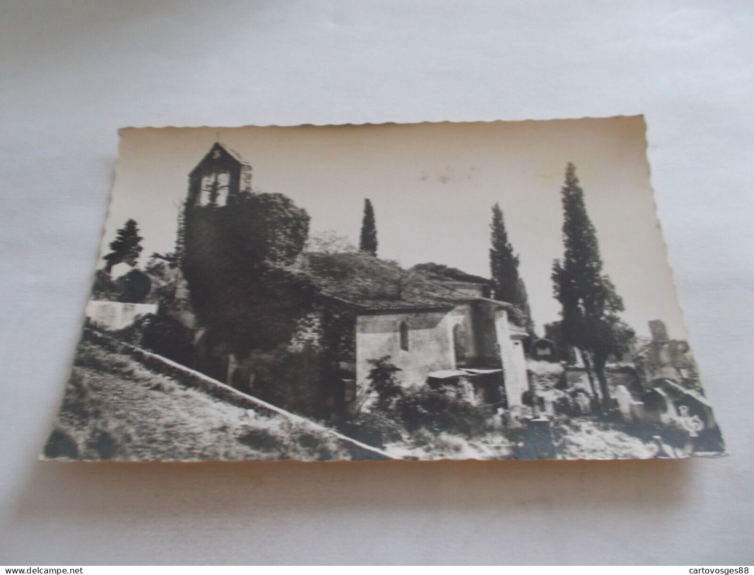 ENVIRONS DE MONTELIMAR  LA CHAPELLE NOTRE DAME DES ANGES ET VIEUX CIMETIERE DE ROCHEMAURE ( 07 Ardeche ) - Rochemaure