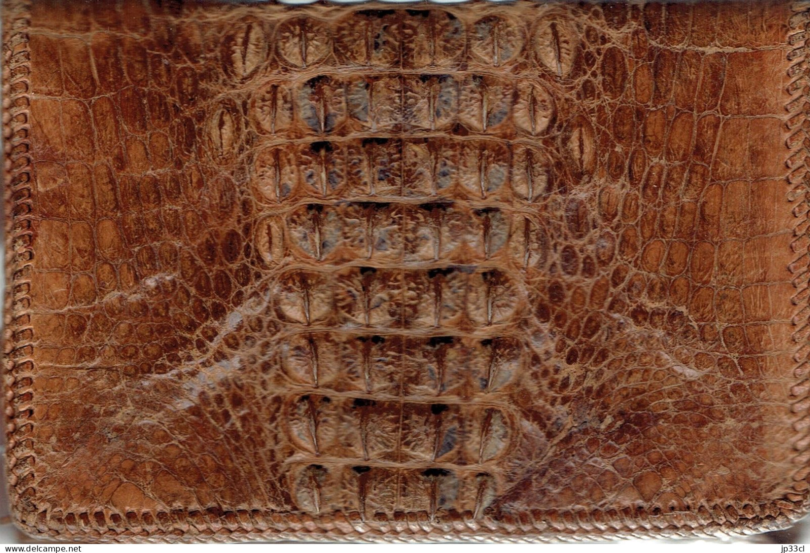 Ancien Portefeuille En Cuir Imitation Crocodile - Autres & Non Classés