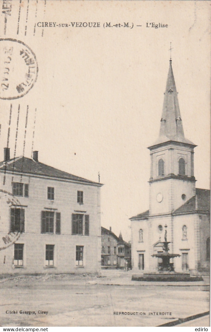  **** 54  ***   CIREY SUR VEZOUZE  L'église Timbrée TTB  - Cirey Sur Vezouze