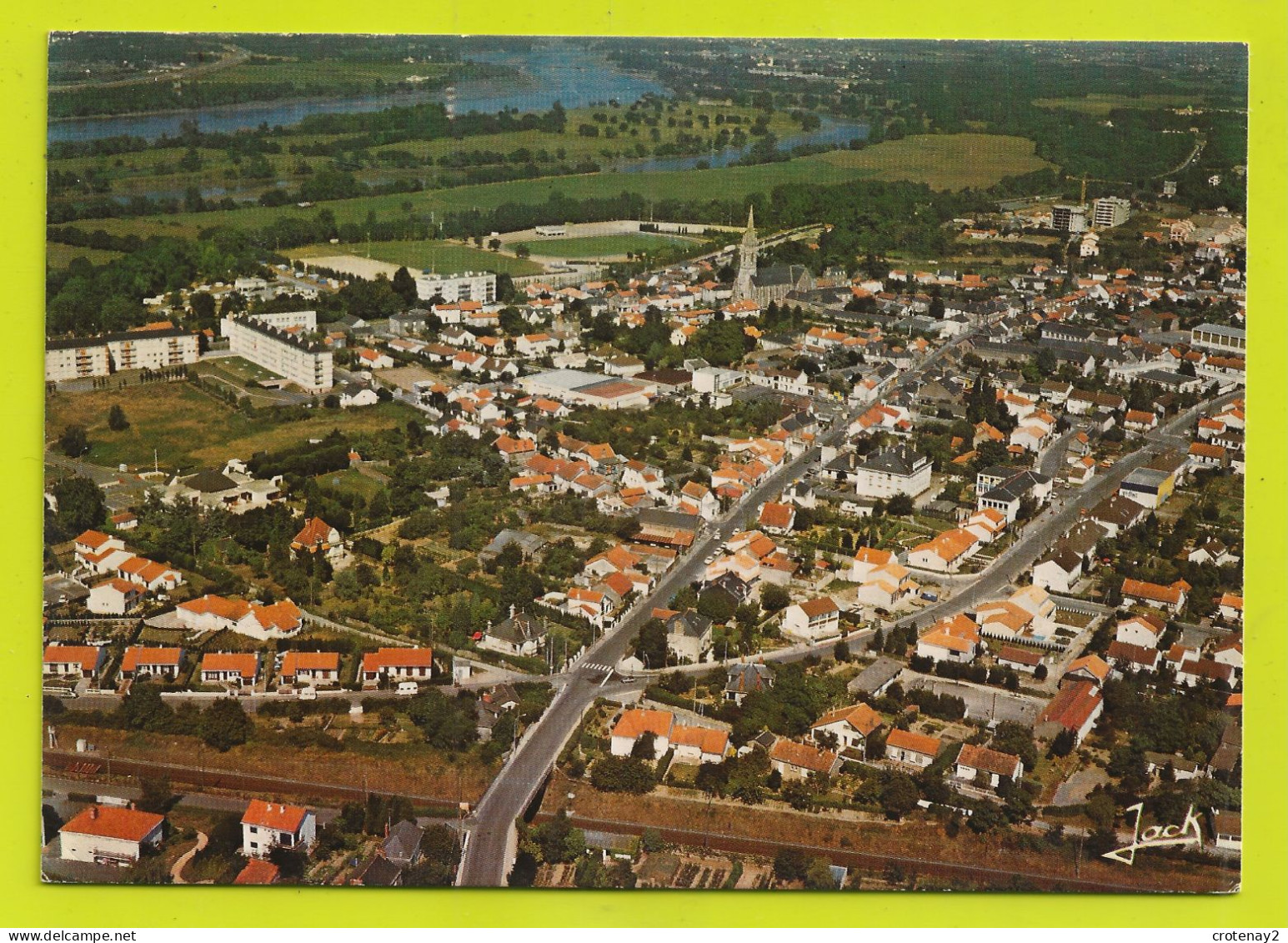 44 SAINT SEBASTIEN SUR LOIRE Vue Générale Grands Immeubles HLM ? Terrain De Rugby VOIR DOS - Saint-Sébastien-sur-Loire