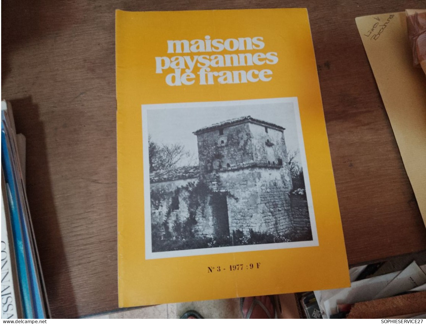 132 //  MAISONS PAYSANNES DE FRANCE / 1977 / MAISONS PAYSANNES EN CARTES POSTALES - Huis & Decoratie