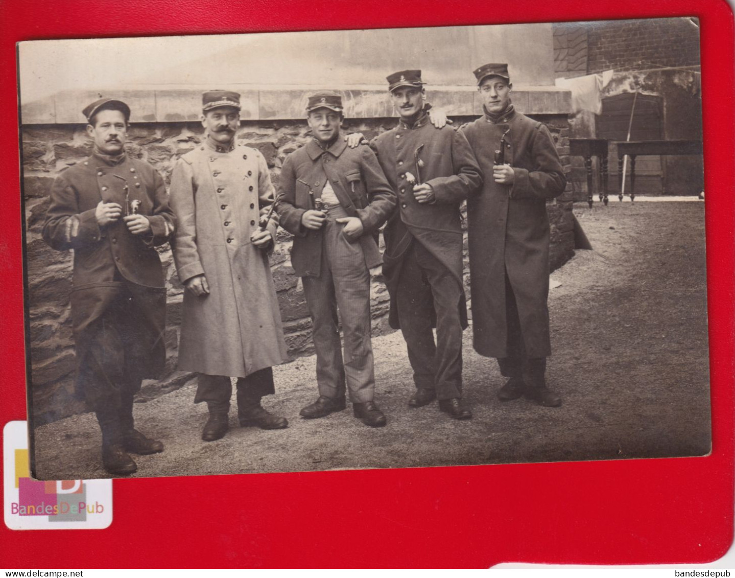 Camp Prisonnier Guerre Allemagne MESCHEDE Elie Fleuret Caporal 8 ème Compagnie Carte Photo De Groupe Avec Pipe Gradés - Meschede