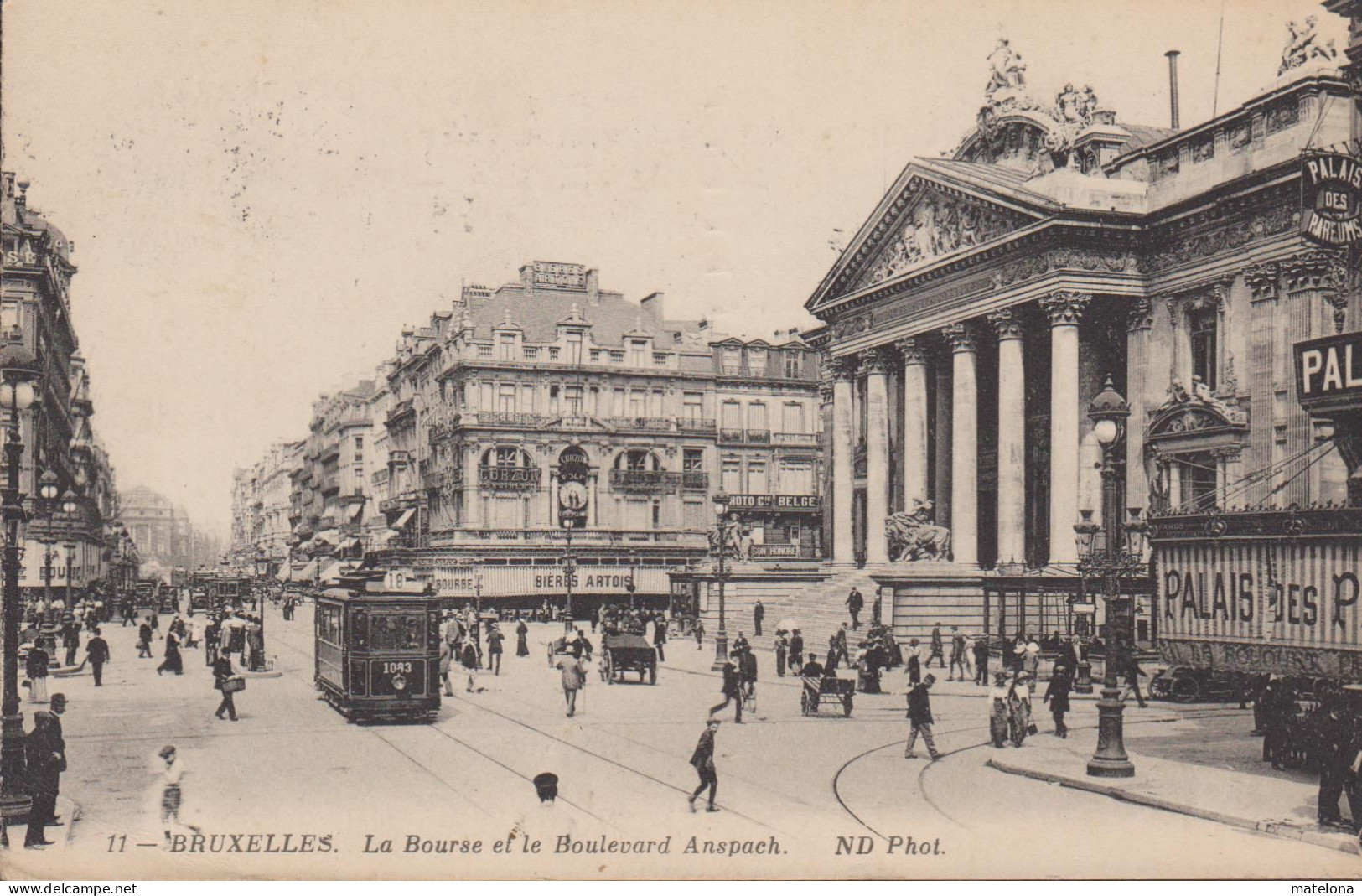 BELGIQUE BRUXELLES LA BOURSE ET LE BOULEVARD ANSPACH - Avenues, Boulevards