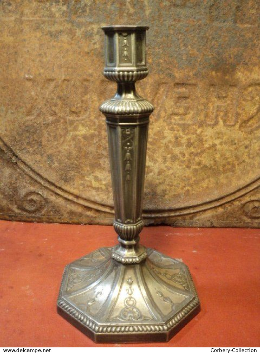 Ancien Bougeoir Métal Argenté Lutetia Paris - Candelabri E Candelieri