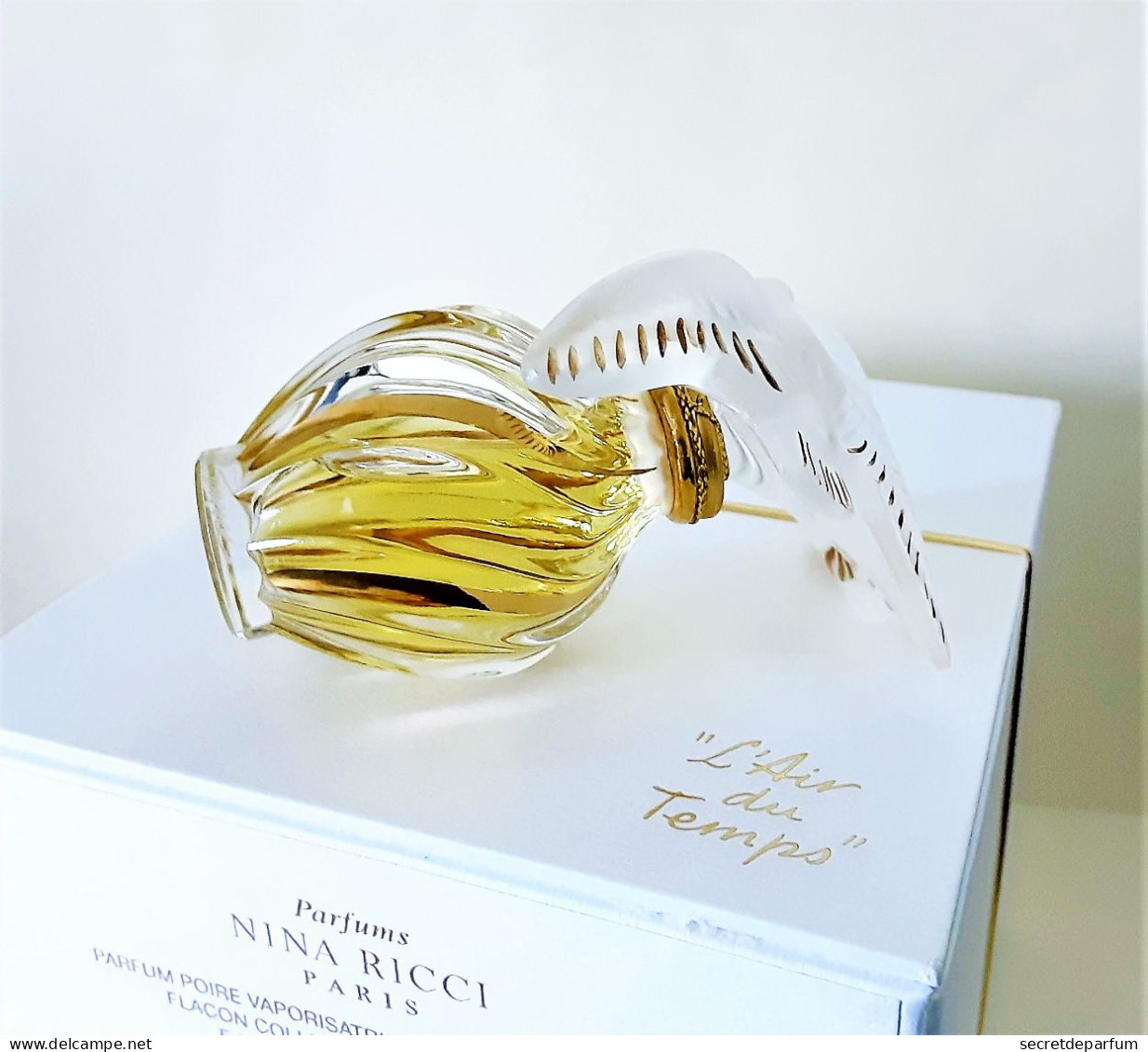 Flacon L'AIR Du TEMPS De NINA RICCI PARFUM 15 Ml Flacon LALIQUE COLOMBE CRISTAL D'OR  Edition Limitée  593 / 900 + Boite - Women