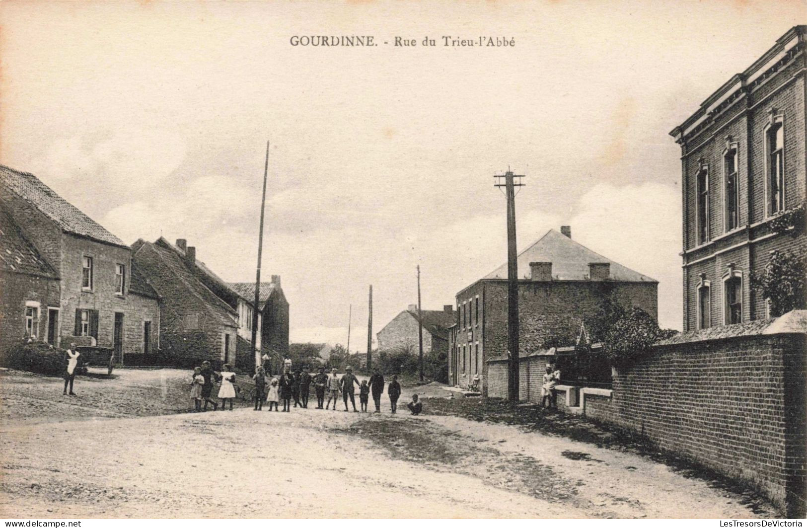 BELGIQUE - Gourdinne - Rue De Trieux - L'Abbé - Animé - Carte Postale Ancienne - Walcourt