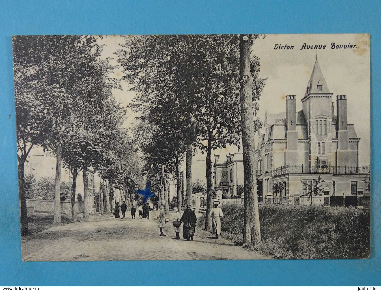 Virton Avenue Bouvier - Virton