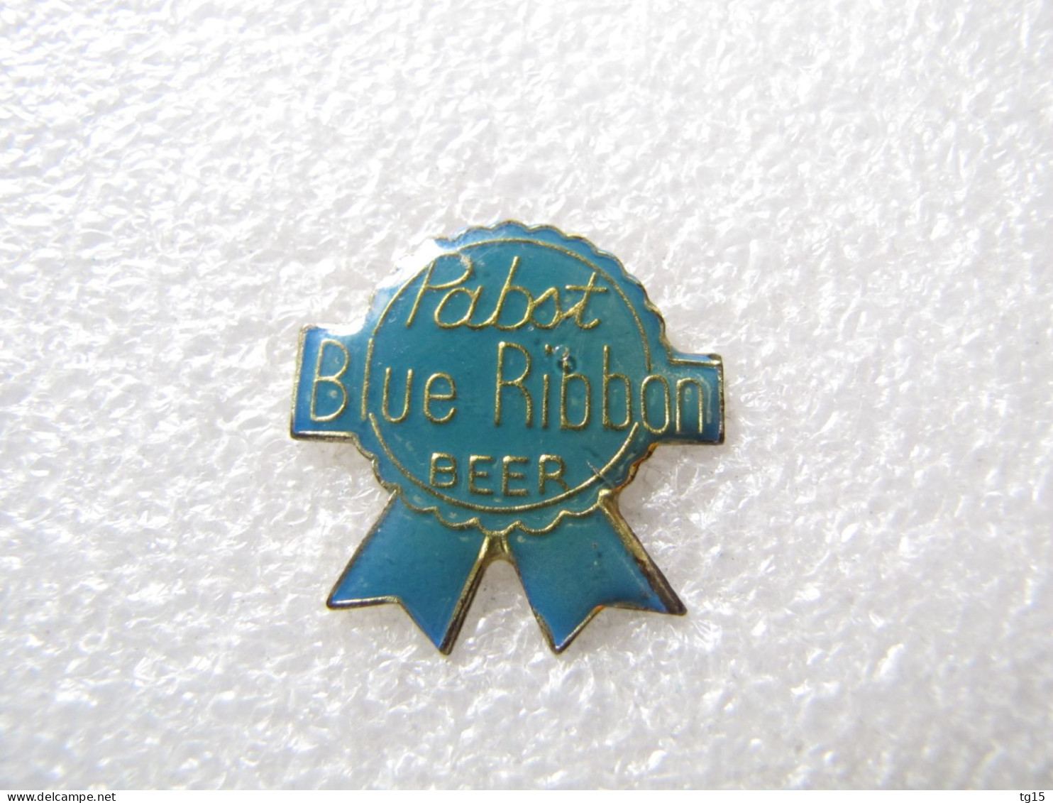 PIN'S    PABST   BLUE  RIBBON  BEER - Beer