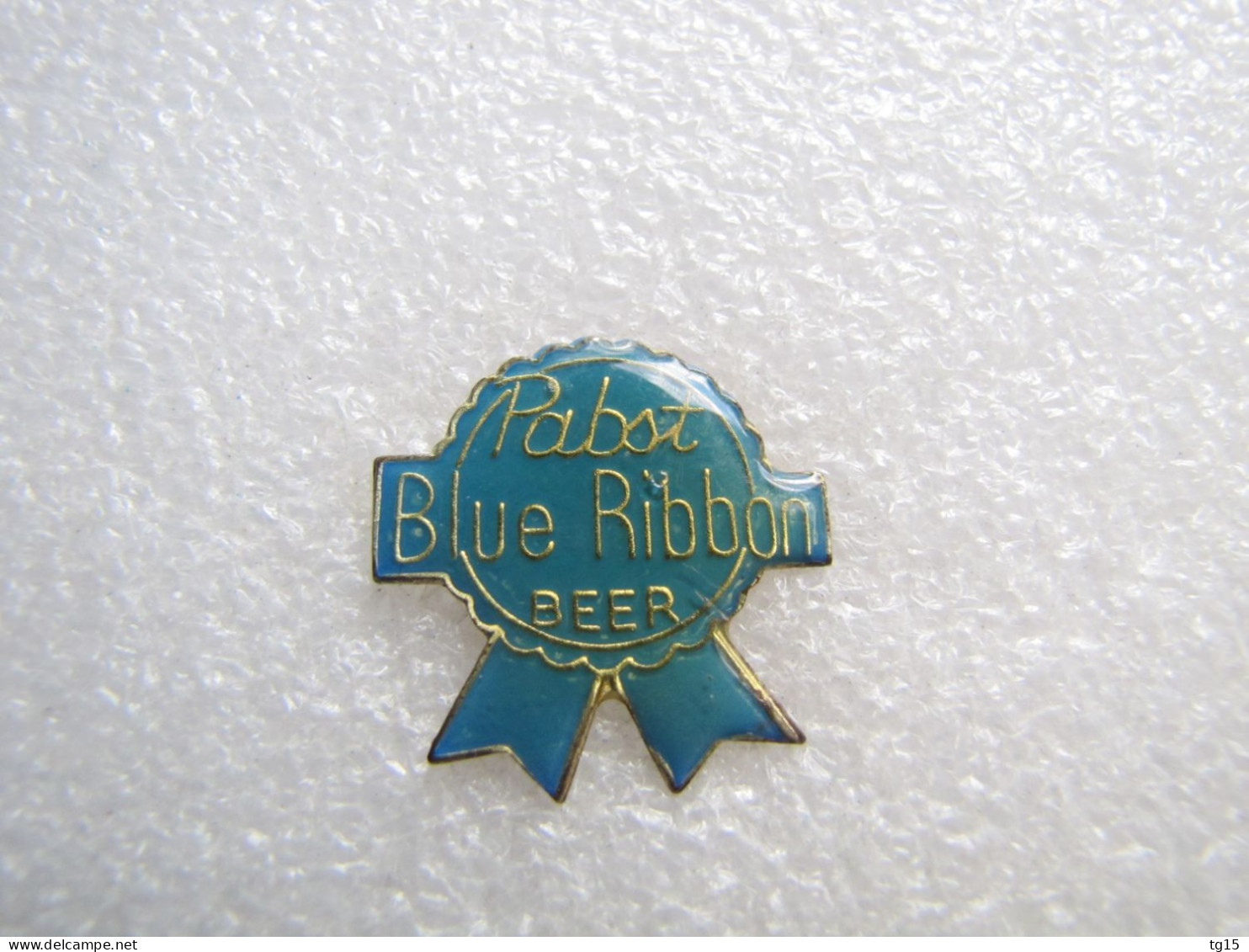 PIN'S    PABST   BLUE  RIBBON  BEER - Beer