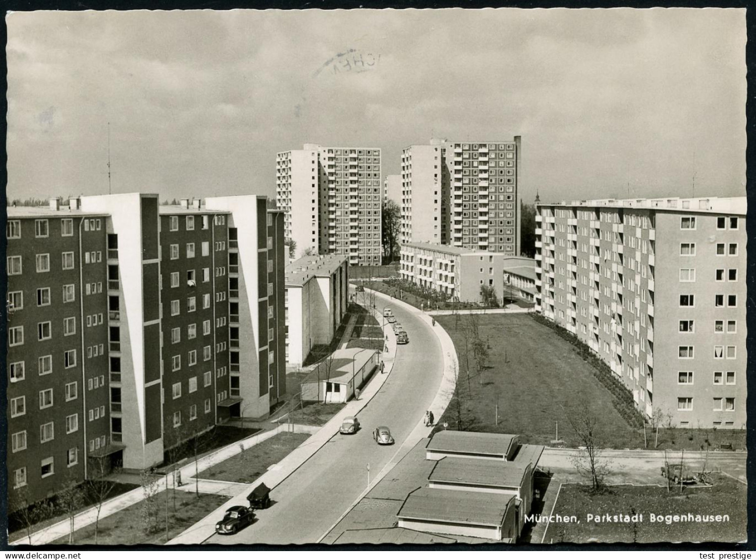 (13b) MÜNCHEN BPA/ Ee/ Oktoberfest/ 23.9.-8.10. 1961 (11.9.) MWSt = Bavaria, Rummelplatz, Zelte Etc., S/w.-Foto-Ak.: Bog - Non Classés