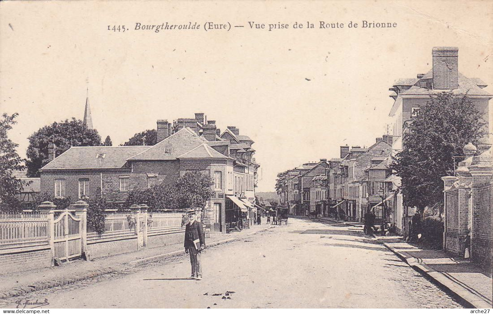 CPA - 27 - BOURTHEROULDE - Vue Prise De La Route De Brionne - 1445 - Bourgtheroulde