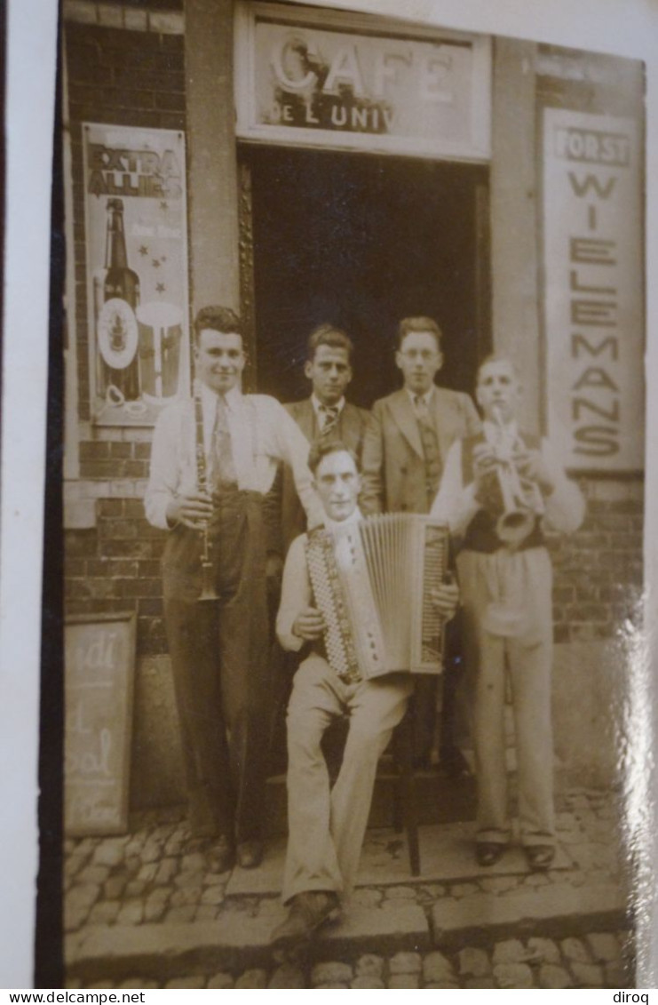 Superbe Ancienne Carte Photo,RARE,région De Rochefort,café ? Musiciens - Rochefort