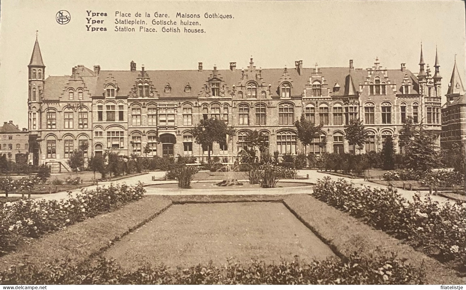 Ieper  Stationsplein - Ieper