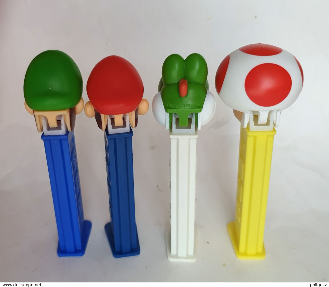 SERIE DE 4 DISTRIBUTEURS PEZ NINTENDO SUPER MARIO LUIGI YOSHI TOAD DISTRIBUTEUR - Pez