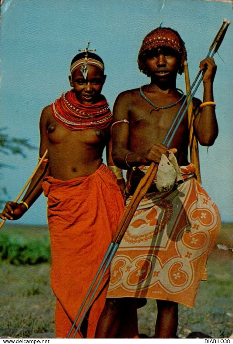 TRIBES OF KENYA. ( AFRIQUE )  SAMBURU YOUNG COUPLE - Kenya