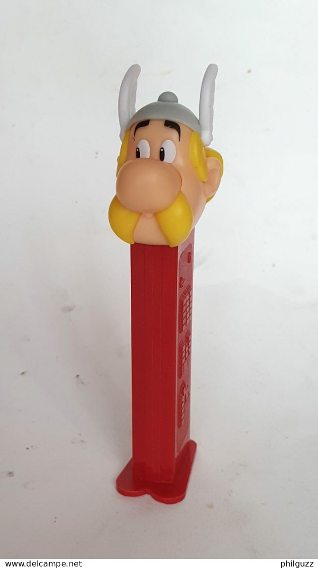 PEZ Figurine ASTERIX  2023 7523841 Made In China - Poppetjes - Plastic