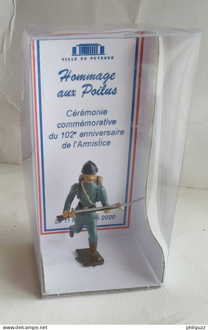 FIGURINE PLOMB CREUX CBG MIGNOT  POILU QUI CHARGE COMMEMORATION DU 102 è ANNIVERSAIRE DE L'ARMISTICE - Tin Soldiers